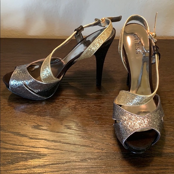 Guess Shoes - Guess Platform Pumps